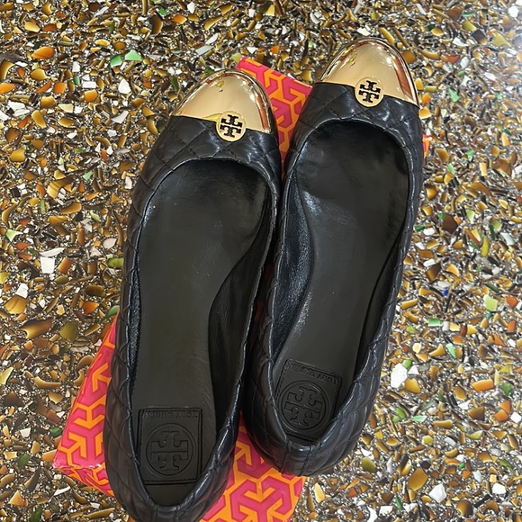 Tory Burch Kaitlin Ballet Flats - Picture 3 of 8
